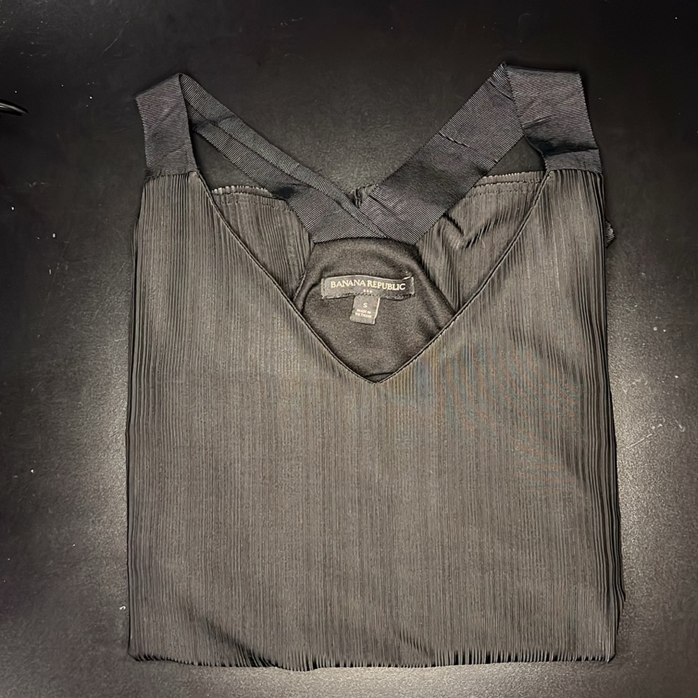 Banana Republic Black Tank Top with ribbing
